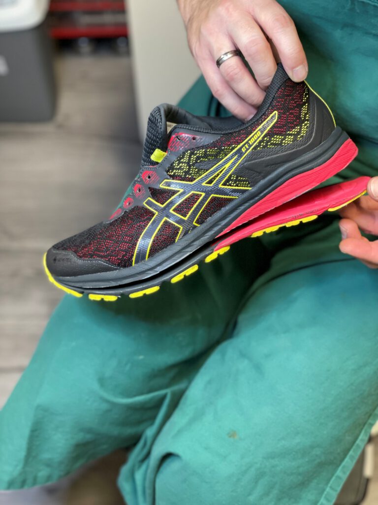 Orthopädische Schuhänderugnen